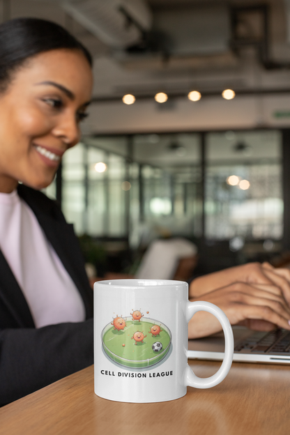 Petri Pitch League Mug – Cute Cell Culture Soccer Coffee Cup for Biology Lovers